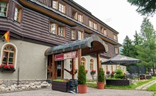 ALPSKÝ HOTEL - Špindlerův Mlýn - Vstup do hotelu ALPSKÝ HOTEL