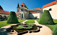 PANGEA - Telč - zámek a zámecká zahrada - Zdroj: České dědictví UNESCO