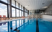 DOLPHIN - Senec - Hotelový bazén