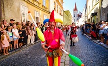 ZNOJEMSKÉ HISTORICKÉ VINOBRANÍ - hotel U DIVADLA